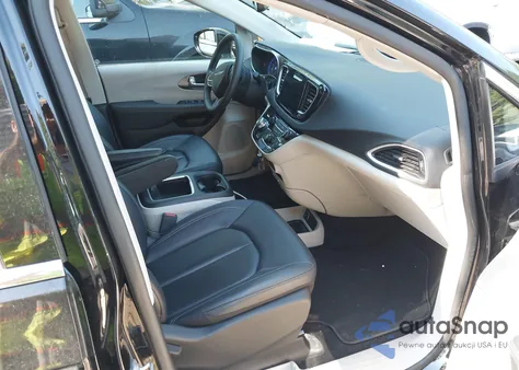 2024 Chrysler Pacifica Touring L из США, поврежденный, VIN 2C4RC1BG2RR162889